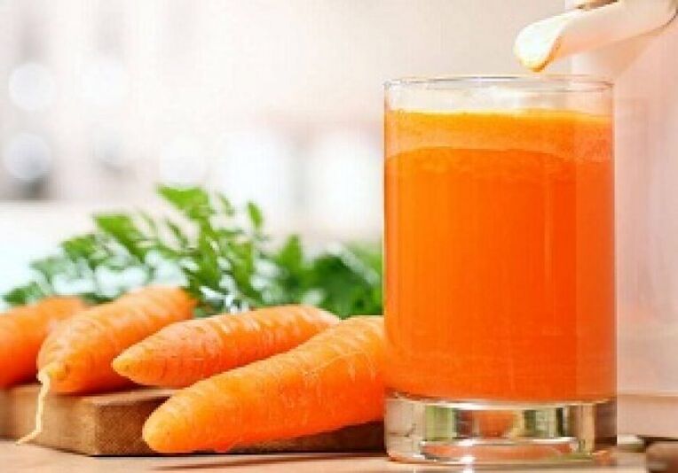 Carrot juice in the fight against worms is suitable for both adults and children.